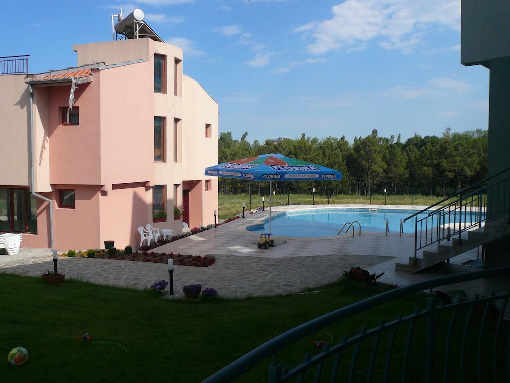 Dream Bay Family Hotel Zarewo Exterior foto